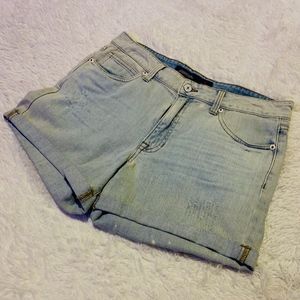 Denim Shorts, Light Wash (Size Large)